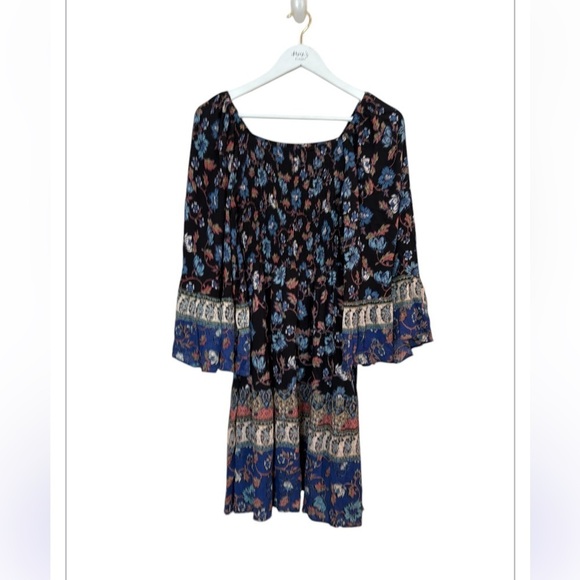 Angie Floral Flare Sleeve Blue Ruffle Smocked Boho Cottagecore Dress Size M - Picture 2 of 16